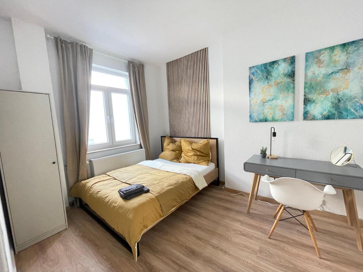 150Qm - 5 Rooms - Free Parking - Mallibase Apartments Hannover Dış mekan fotoğraf