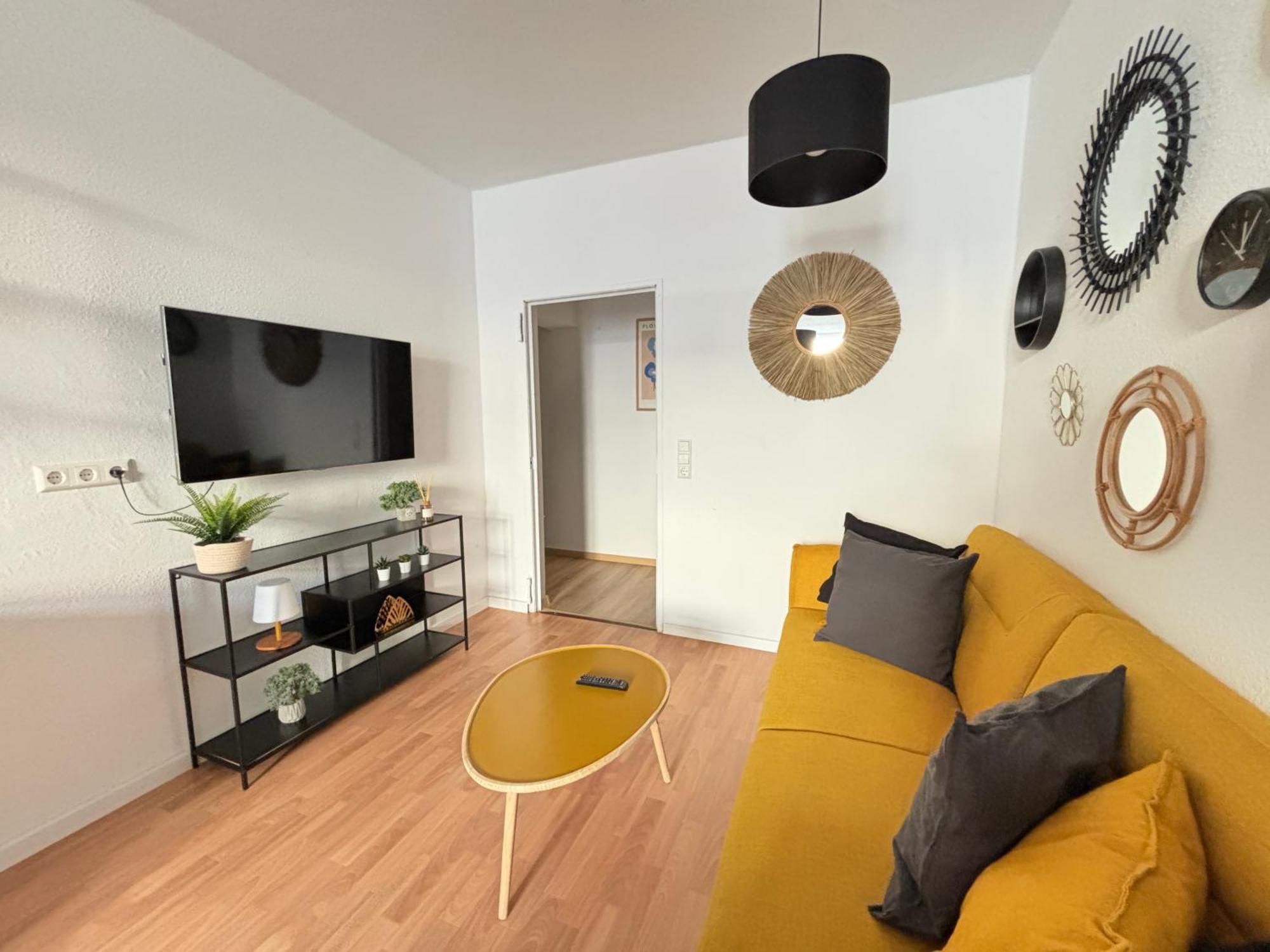 150Qm - 5 Rooms - Free Parking - Mallibase Apartments Hannover Dış mekan fotoğraf